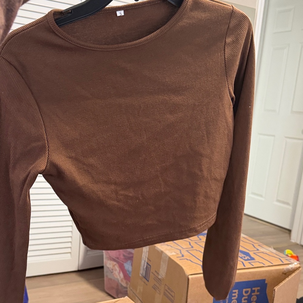 Elegant Brown Long Sleeve Ribbed Top